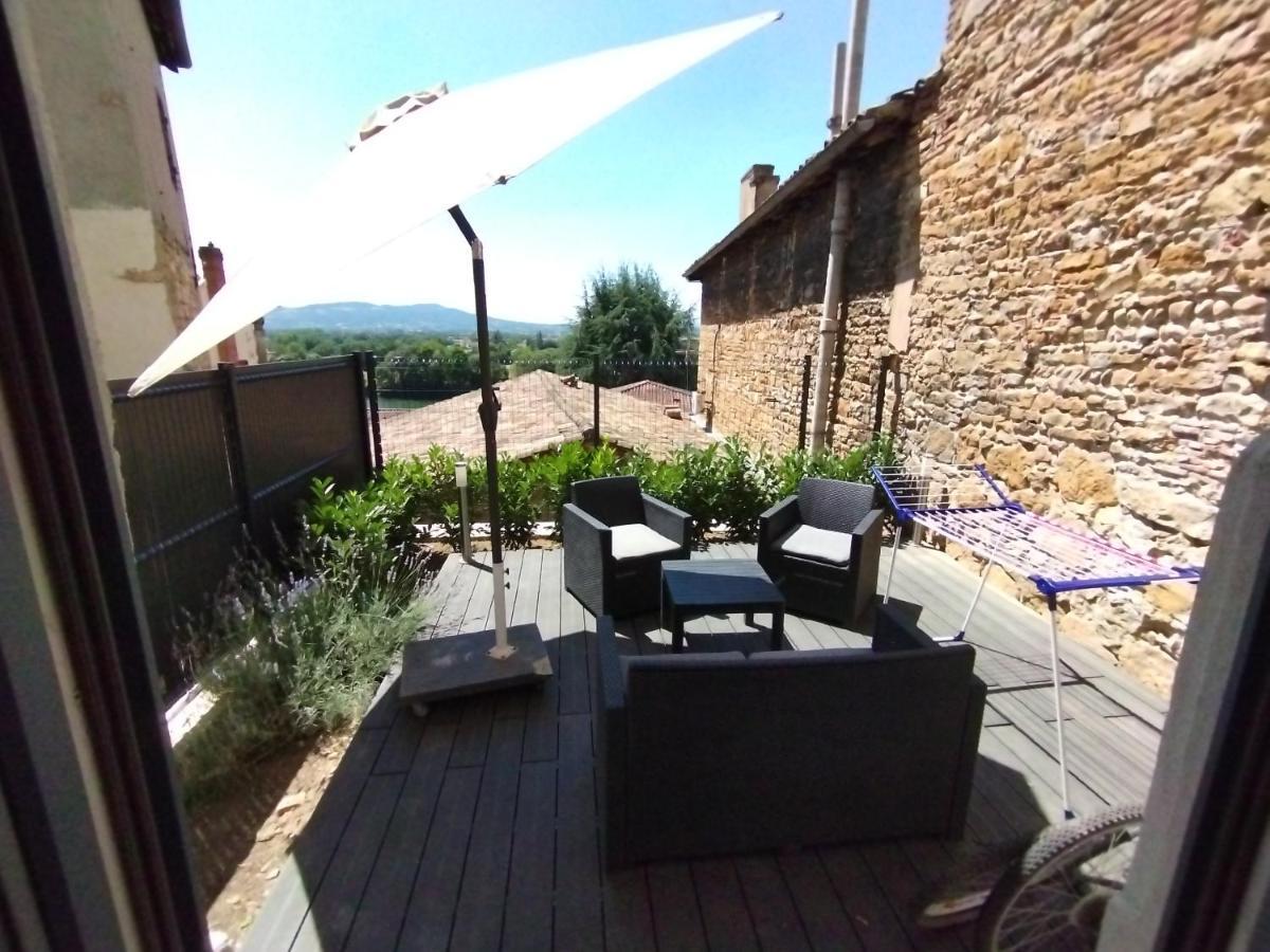 Apartament Trevoux: Loft Ravissant Avec Terrasse Zewnętrze zdjęcie